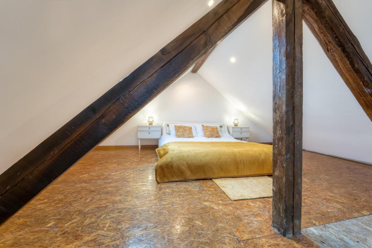 Sous Les Etoiles Metz Luxembourg Un-Sejour-A-Part Apartment Clouange Exterior photo